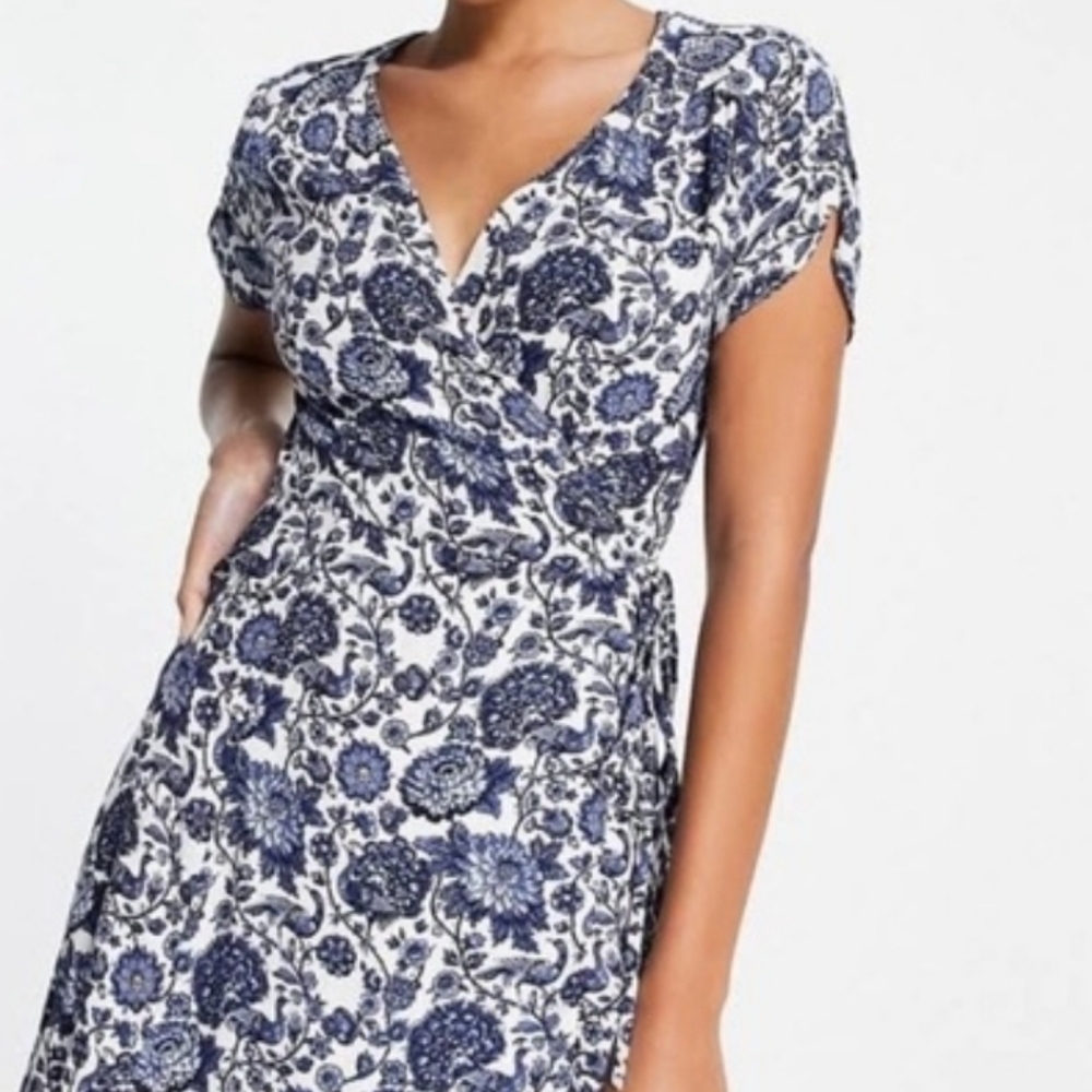 & Other Stories Lucia Floral Blue Wrap Dress Sz 4
